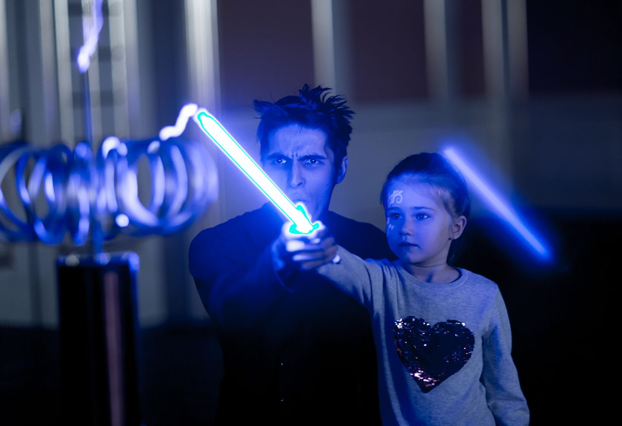 Tesla show — Magic