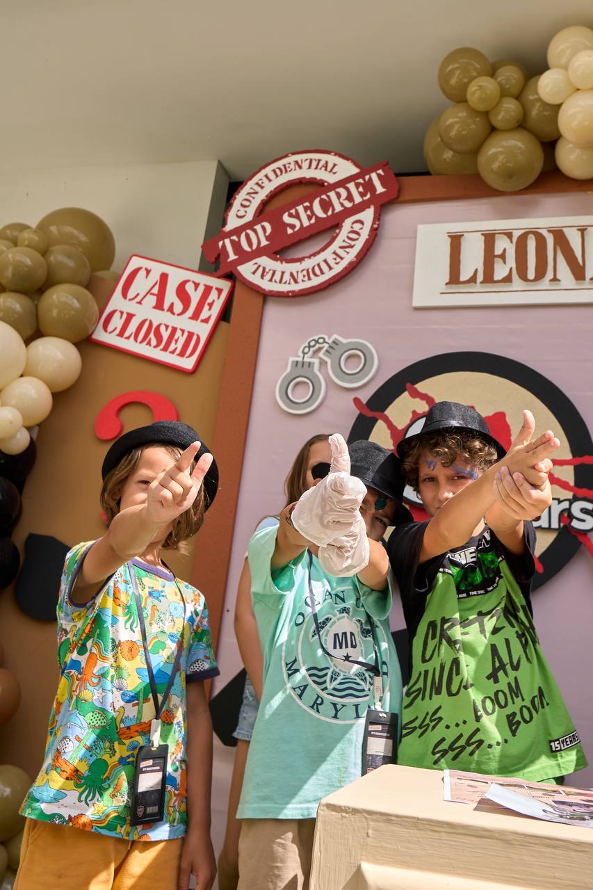 A spy party with a real case for nine-year-olds to solve — photo 8