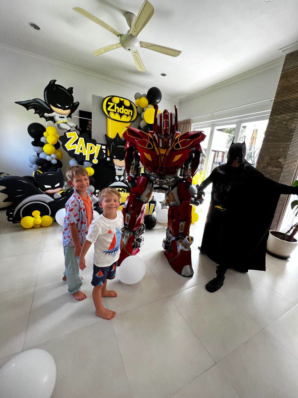 Batman birthday party in Bali — real party photo 2