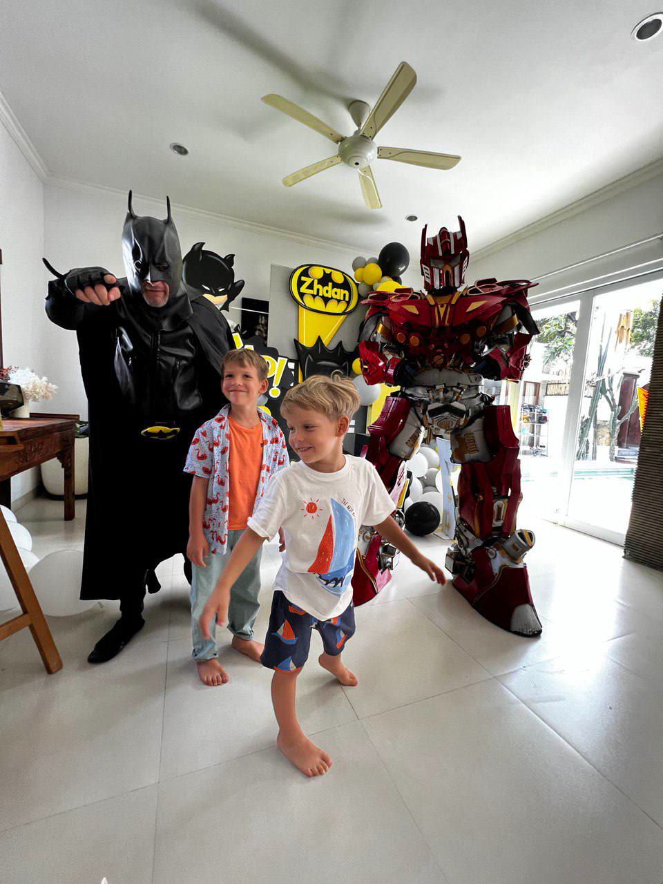 Batman birthday party in Bali — real party photo 3